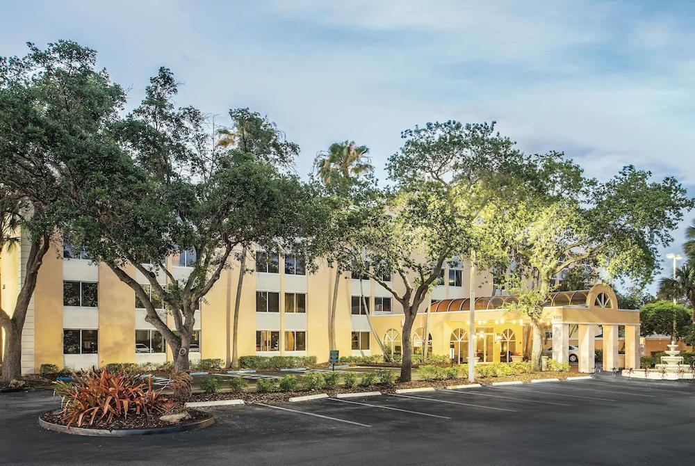 La Quinta By Wyndham Fort Lauderdale Tamarac Екстер'єр фото