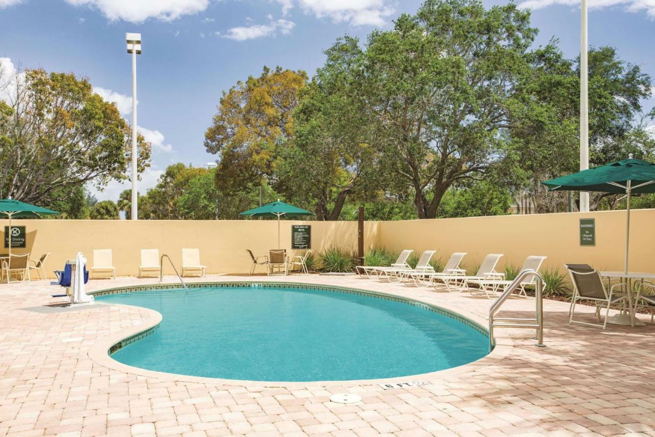 La Quinta By Wyndham Fort Lauderdale Tamarac Екстер'єр фото